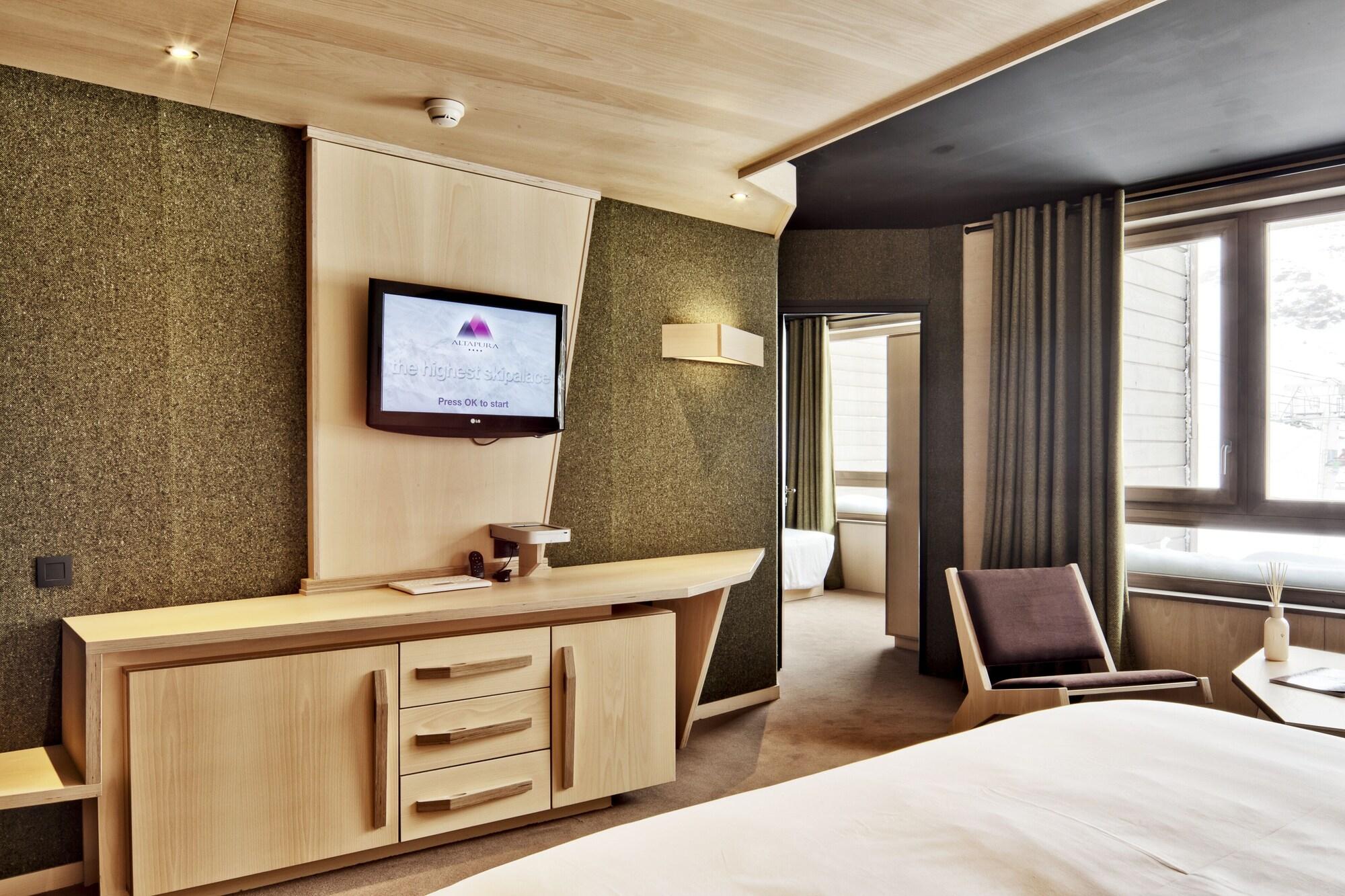 Altapura Hotel & Spa Val Thorens Exterior photo
